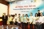 Vietravel trao học bổng “Vietravel đồng hành cùng tài năng Việt”